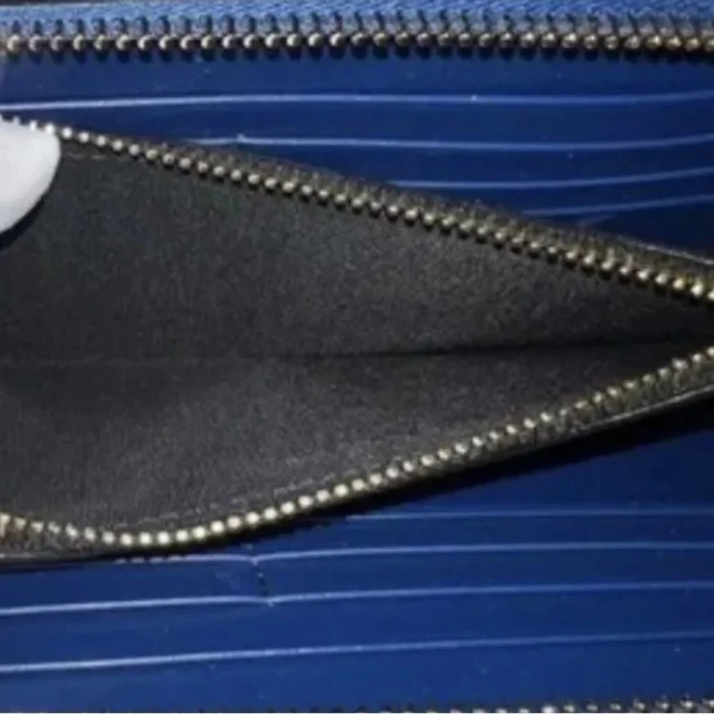 NEW Versace La Medusa Navy Leather Zip Around Long Wallet